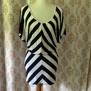 Ella Moss diagonally striped cold shoulder knit mini dress S
